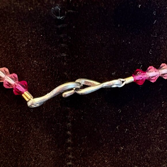 Rose Quartz Carved Rose necklace with Swarovski Crystal beads - Picture 3 of 3